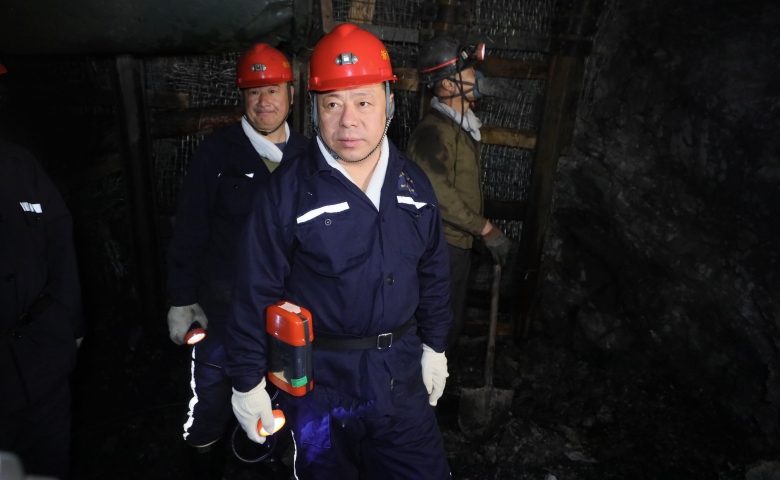 張秉德到新陸礦調研檢查工作